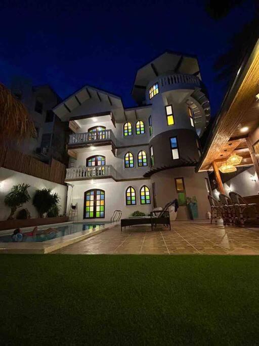 Casablanca Boracay 4 Bedroom Stn 1 With Private Pool