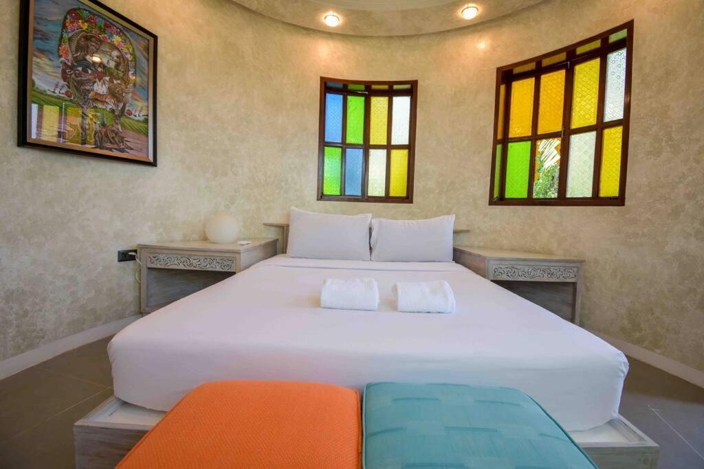 Casablanca Boracay 4 Bedroom Stn 1 With Private Pool *